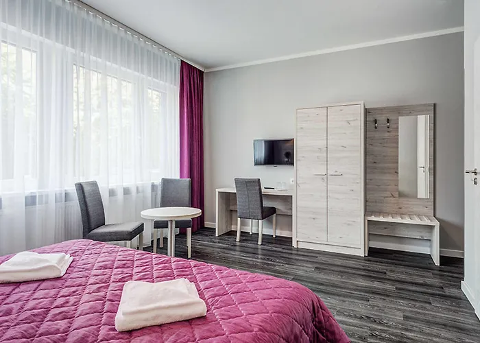 Отель Arktur 3*