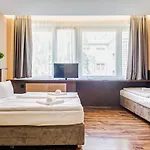 Arktur Hotel