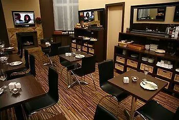 酒店 Arktur 3*