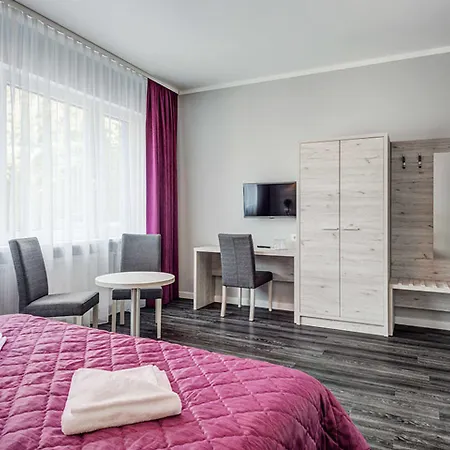 Hotel Arktur 3*